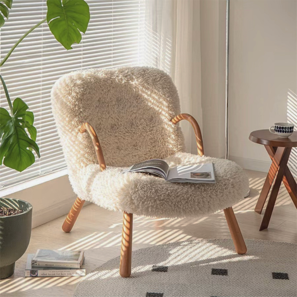 フラッフィーラウンジチェア|ボア生地×無垢材の快適デザイン フラッフィーラウンジチェア|ボア生地×無垢材の快適デザイン