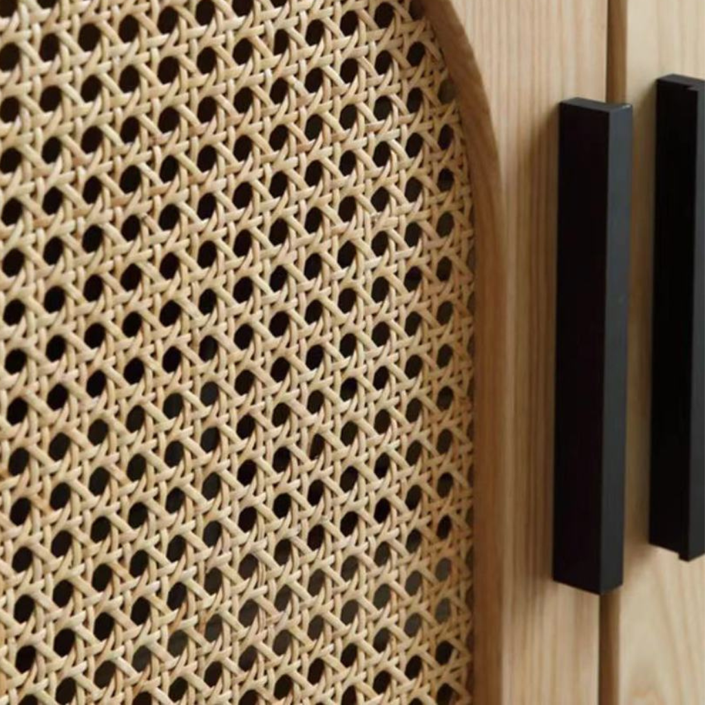 6JOHAN Natural Black Handle Chest Medium ブラックハンドルのアクセントが映える北欧モダンチェスト