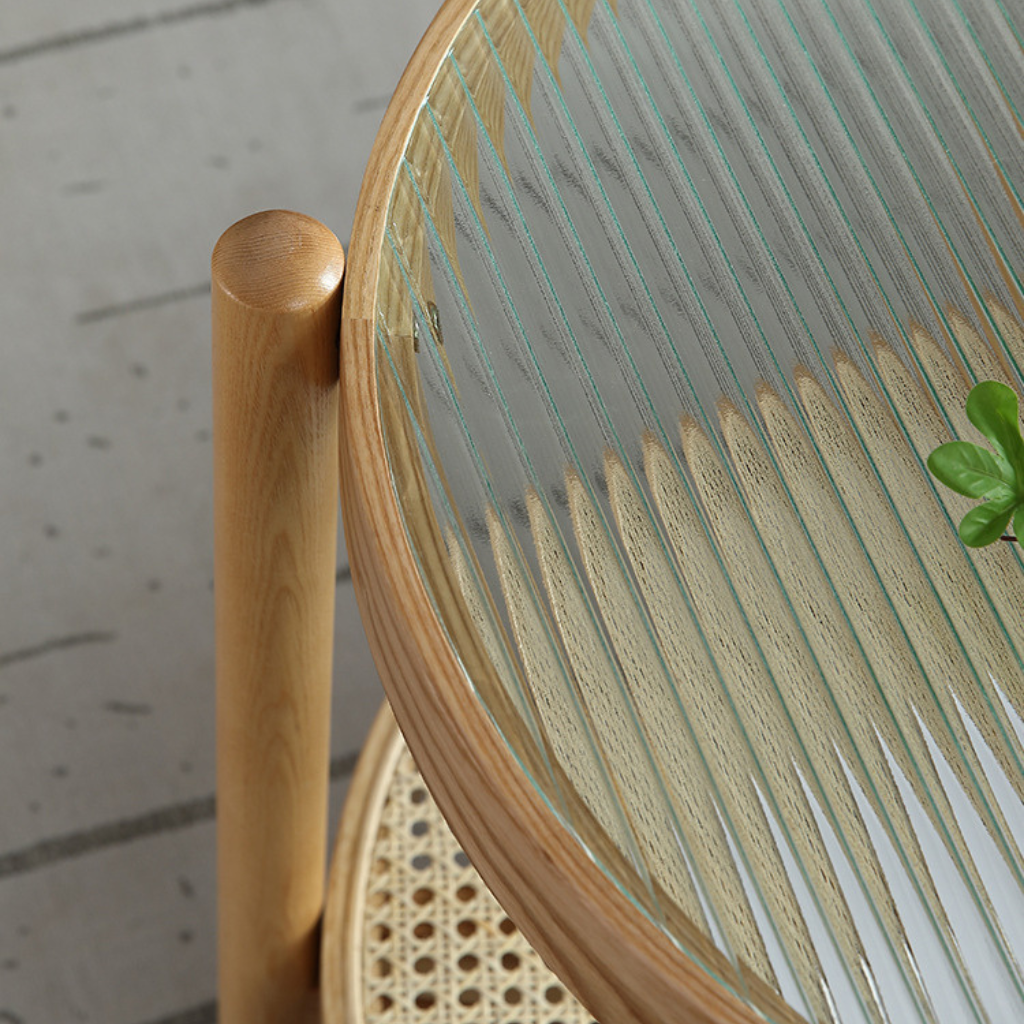 立体感のあるプリーツガラス