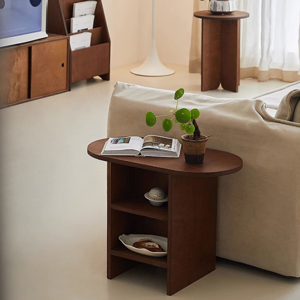 6JOHAN Classic Display Mini Table ソファ横のサイドテーブル 使用例 ナチュラルモダンスタイルの空間
