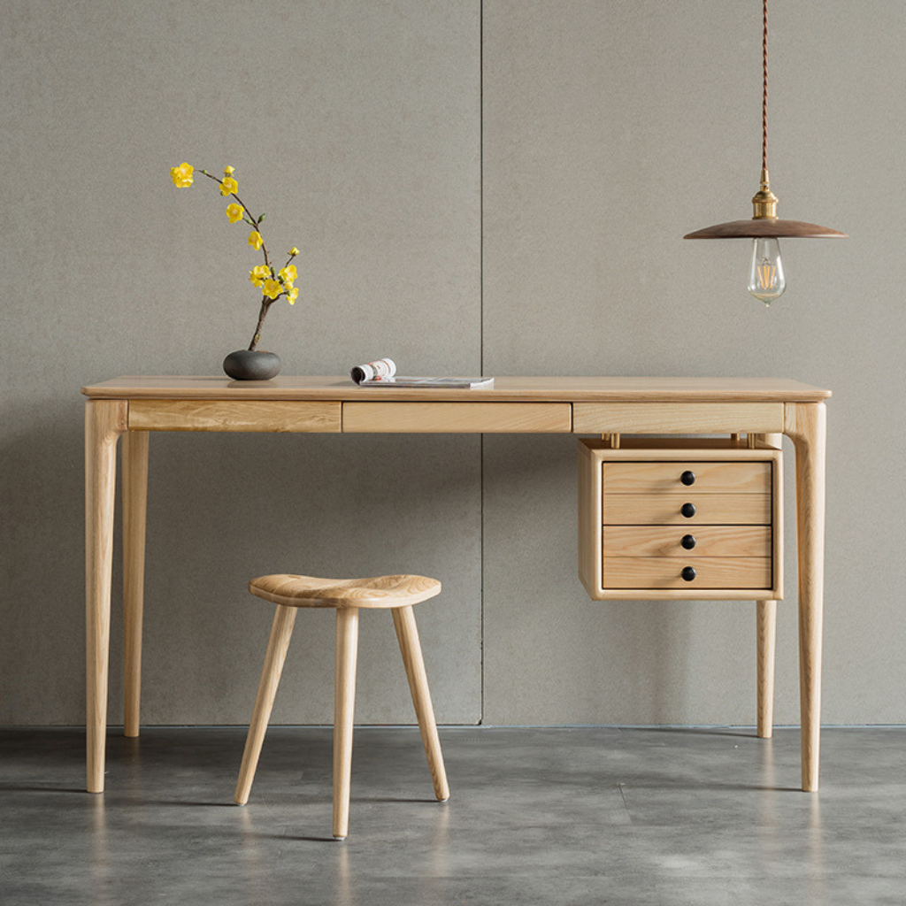 収納力とデザイン性を兼ね備えた木製おしゃれデスク – 6JOHAN