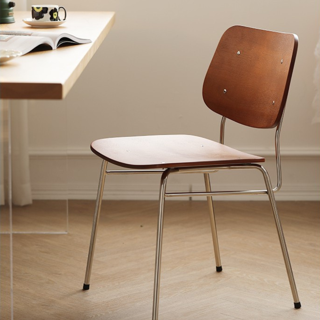 6JOHAN Industrial Plywood Chair ホワイトシートとメタル脚の組み合わせ モダンで軽やかな印象のチェア
