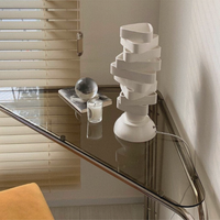 コンパクトクリアデスク 透明感ある省スペースおしゃれデスク – 6JOHAN