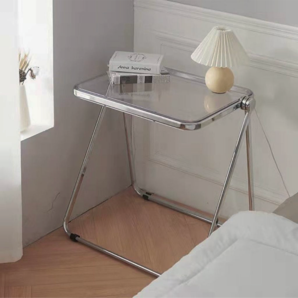 おしゃれな折りたたみデスク｜省スペースに最適なコンパクトデスク