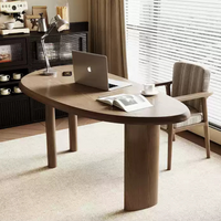 6JOHAN オーバルデスク 書斎インテリア例 無垢材の質感とラウンドフォルムのバランスが美しいデザイン家具
