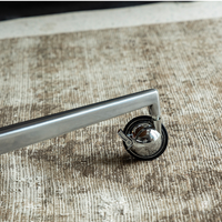 6JOHAN Flexible Modern Table キャスター付きメタル脚ディテール 機能性とデザイン性を両立したテーブル
