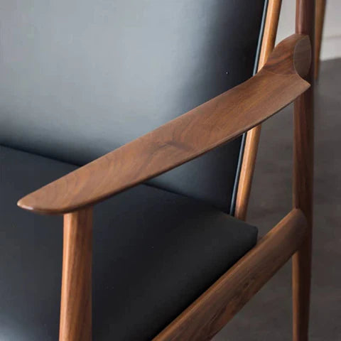 本革×木製フレームのレザーアームチェア|おしゃれラウンジチェア – 6JOHAN 本革×木製フレームのレザーアームチェア|おしゃれラウンジチェア – 6JOHAN