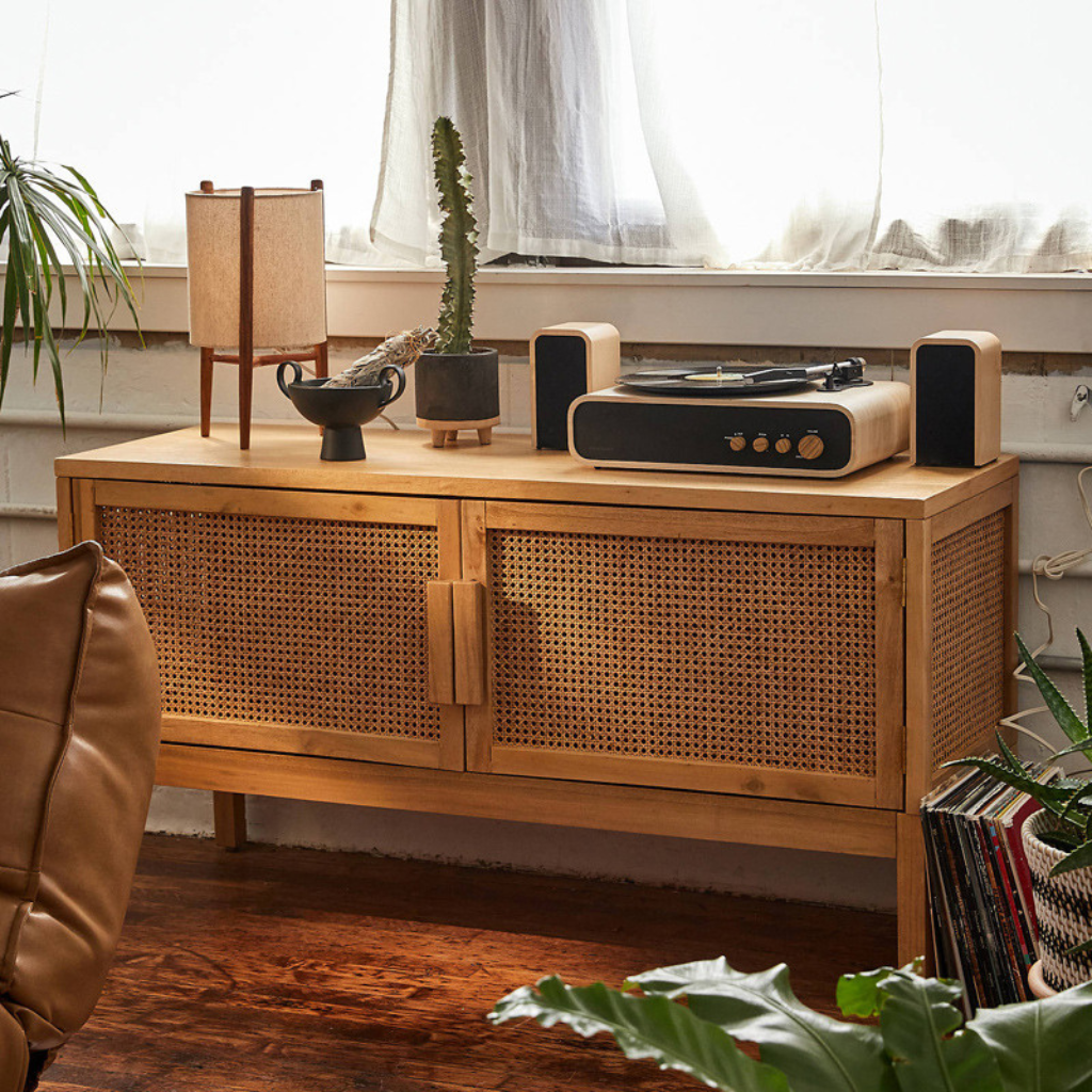 6JOHAN Rattan Docking Side Board ラタンとオーク無垢材を組み合わせたサイドボード 自然素材の温かみと洗練されたデザイン
