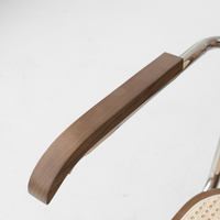 アームレストディティール