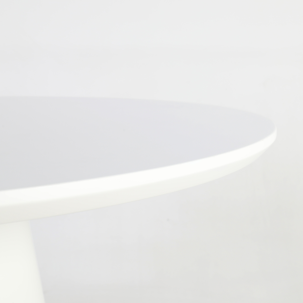 6JOHAN Smooth Dining Table 円錐型ベースとラウンド天板のデザインディテール ミニマル家具
