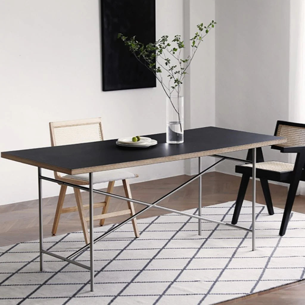 workdeskblackimage2.webp?v=