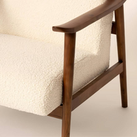 北欧風おしゃれアームチェア｜ブークレ生地×木製フレーム – 6JOHAN