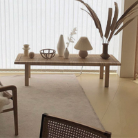 自然素材で作られたデザインがお部屋のアクセントに。