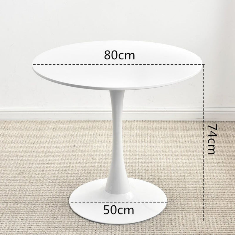デスクからダイニングテーブルとして広々使える天板直径80cmタイプ。